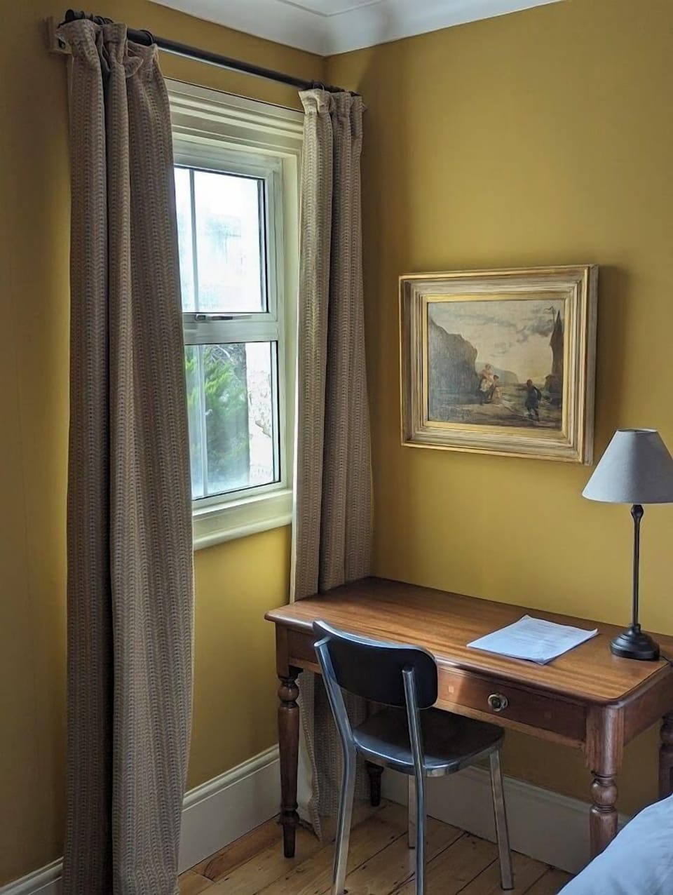 Standard Double Room | Free WiFi