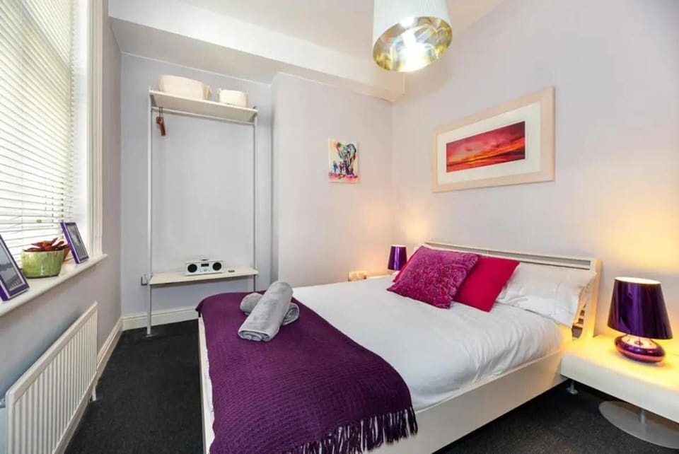 Apartment | 2 bedrooms, iron/ironing board, WiFi (free), bed sheets