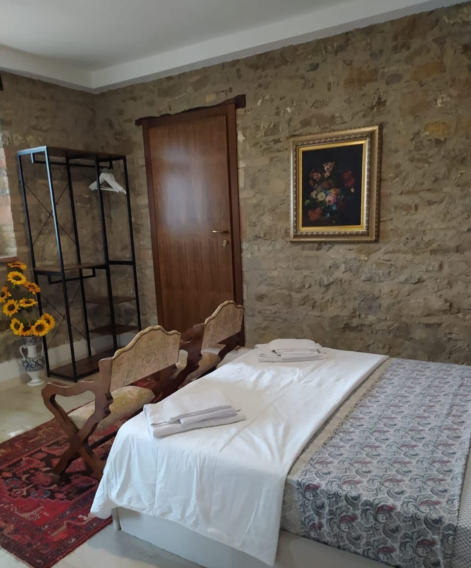Deluxe Double Room, Garden View | Free WiFi
