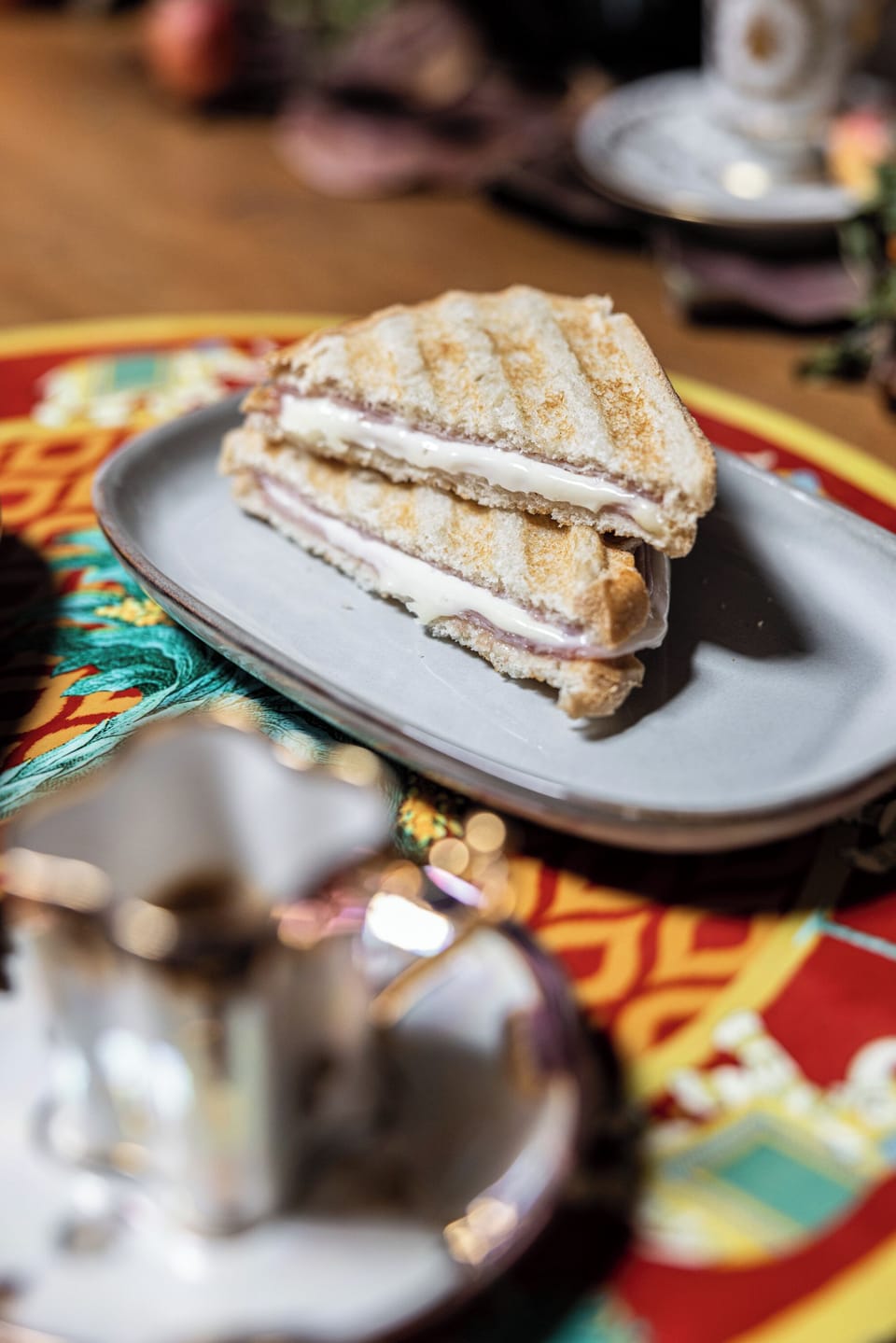 Free daily cooked-to-order breakfast