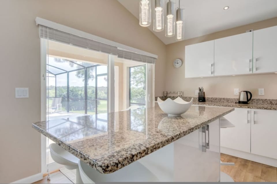 House | 5 bedrooms