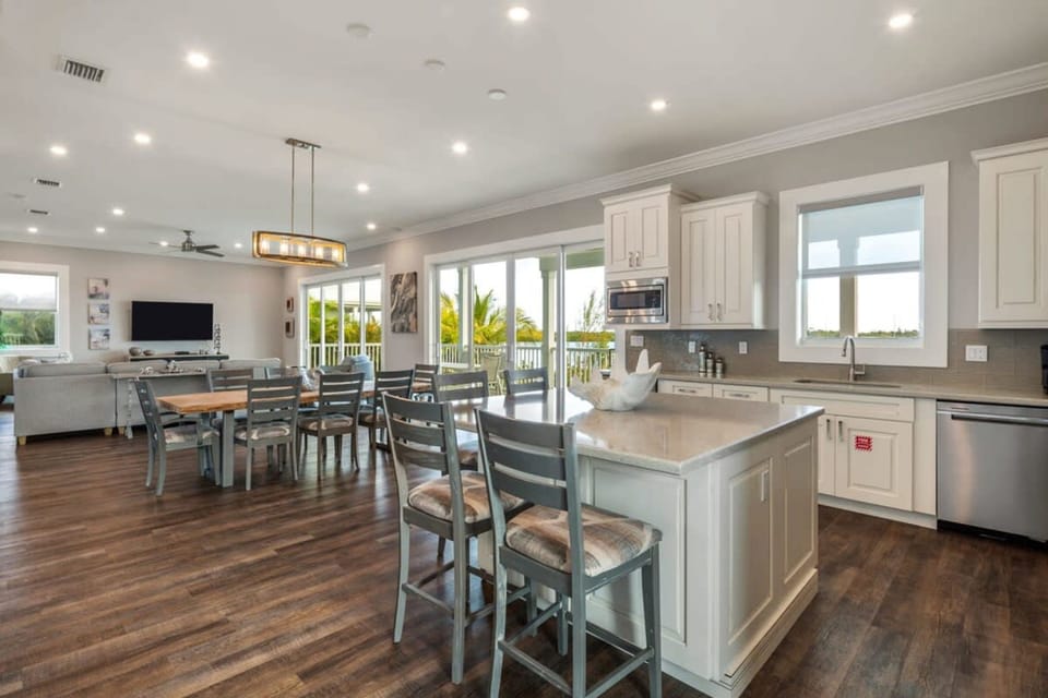 House | 4 bedrooms, high-speed internet