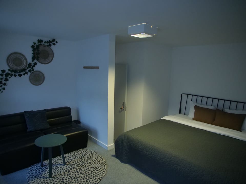 Deluxe Double Room | Desk, free WiFi, bed sheets