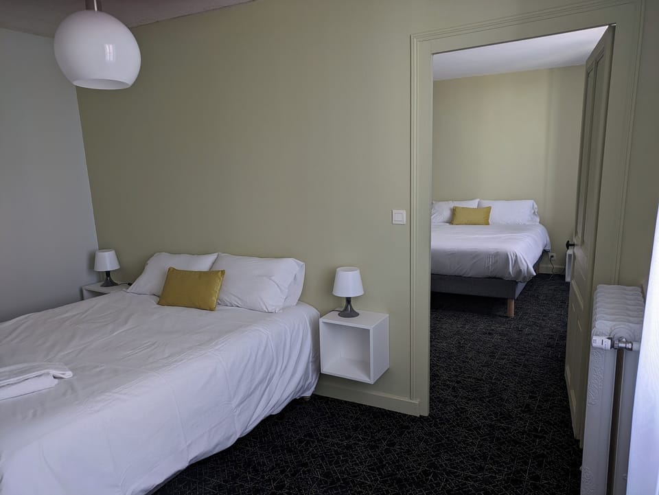 Quadruple Room | Desk, free WiFi