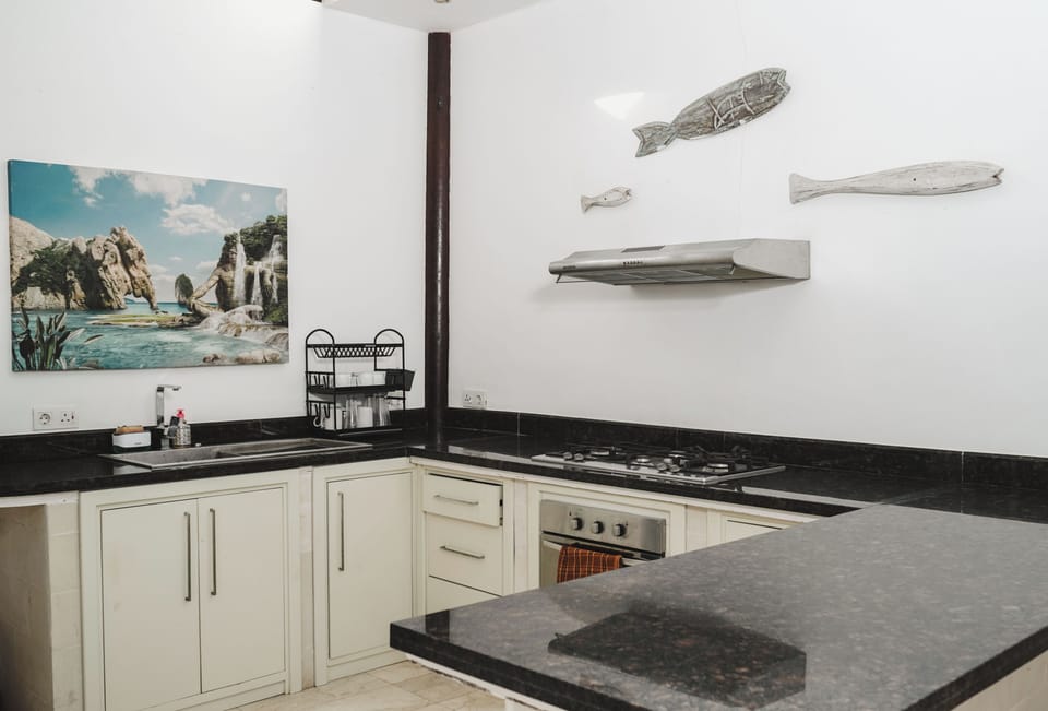 Villa, 3 Bedrooms, Private Pool | Shared kitchen facilities | Full-size fridge, oven, stovetop, cookware/dishes/utensils