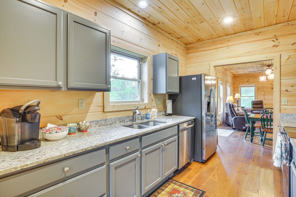 House (2 Bedrooms) | Interior