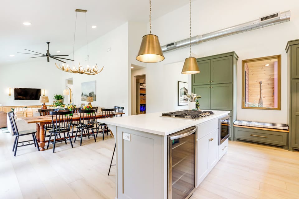 House (2 Bedrooms) | Interior