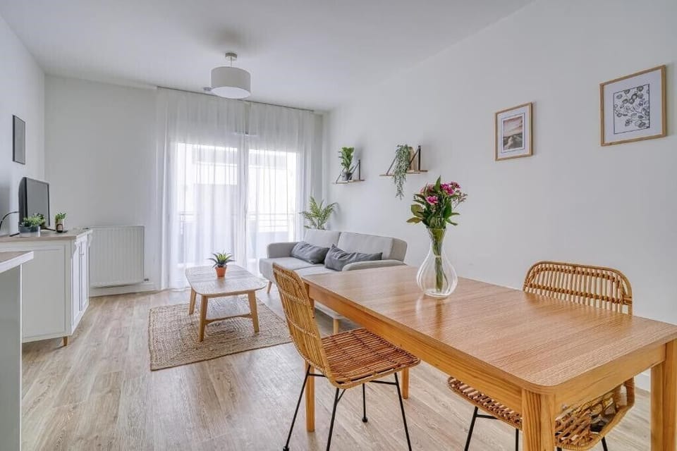 Standard Apartment | Living area | Smart TV