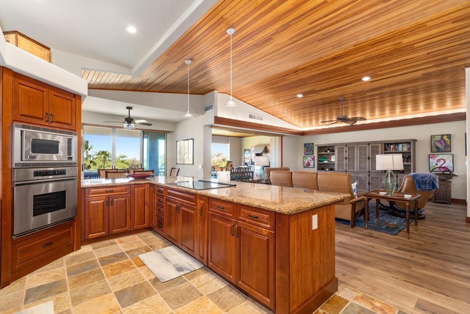 House, 3 Bedrooms | Private kitchen | Fridge, oven, stovetop, dishwasher