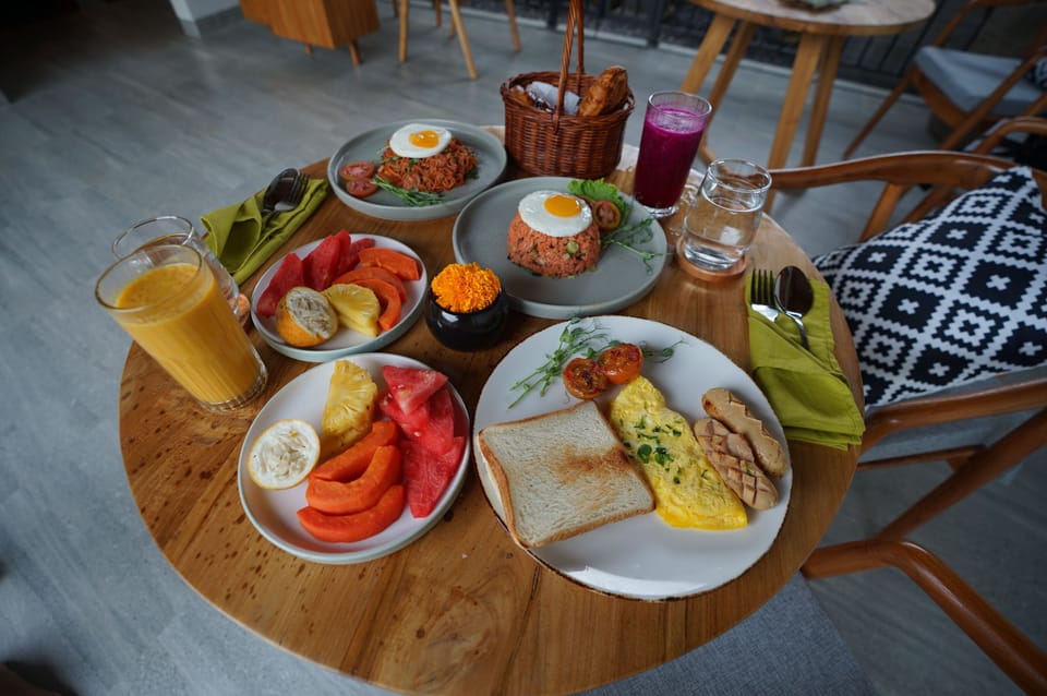 Breakfast meal