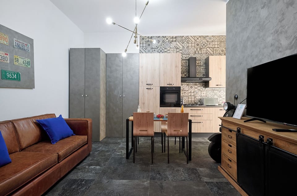 Comfort Apartment, 1 Double Bed with Sofa bed, Kitchen | Living area | TV
