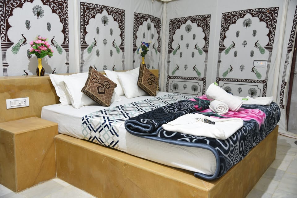 Family Double or Twin Room | Laptop workspace, soundproofing, free WiFi