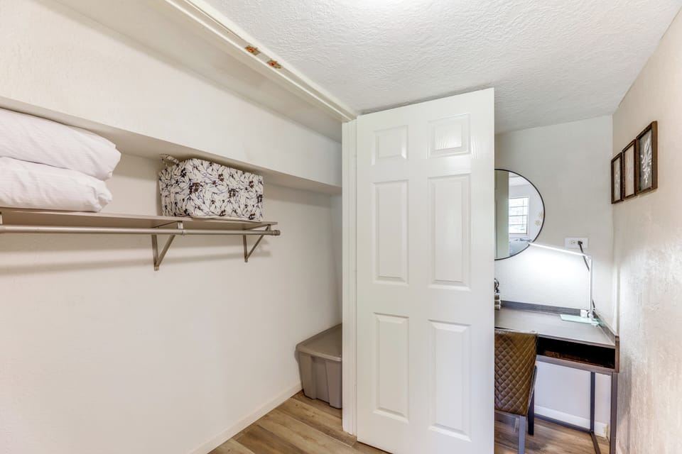 House (1 Bedroom) | Interior