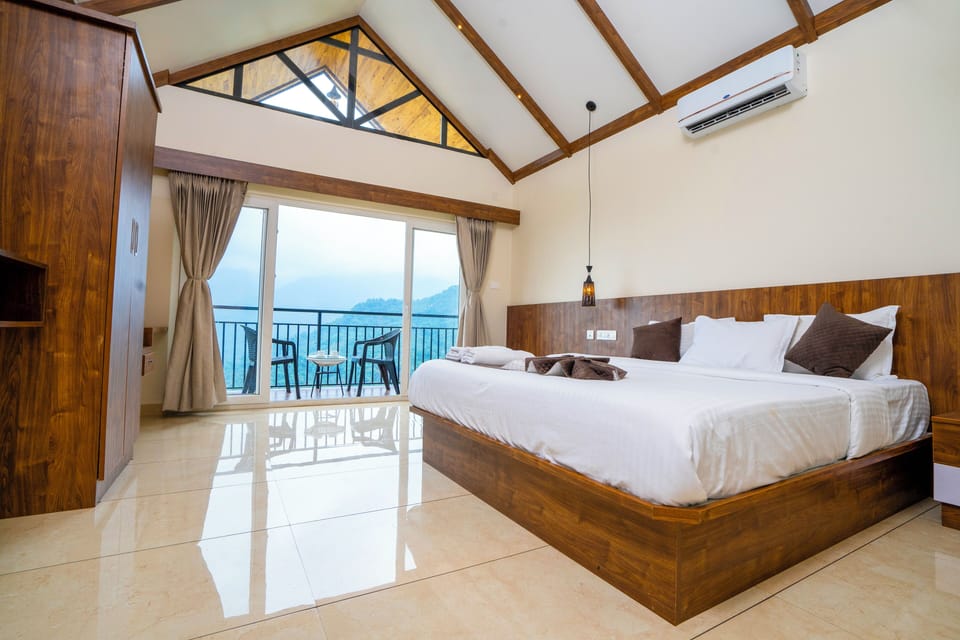 Luxury Double Room, Mountain View | Free WiFi