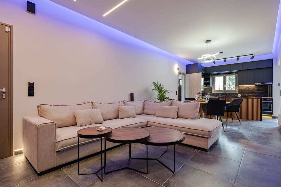 Family House, 2 Bedrooms, Kitchen, Ground Floor | Living room