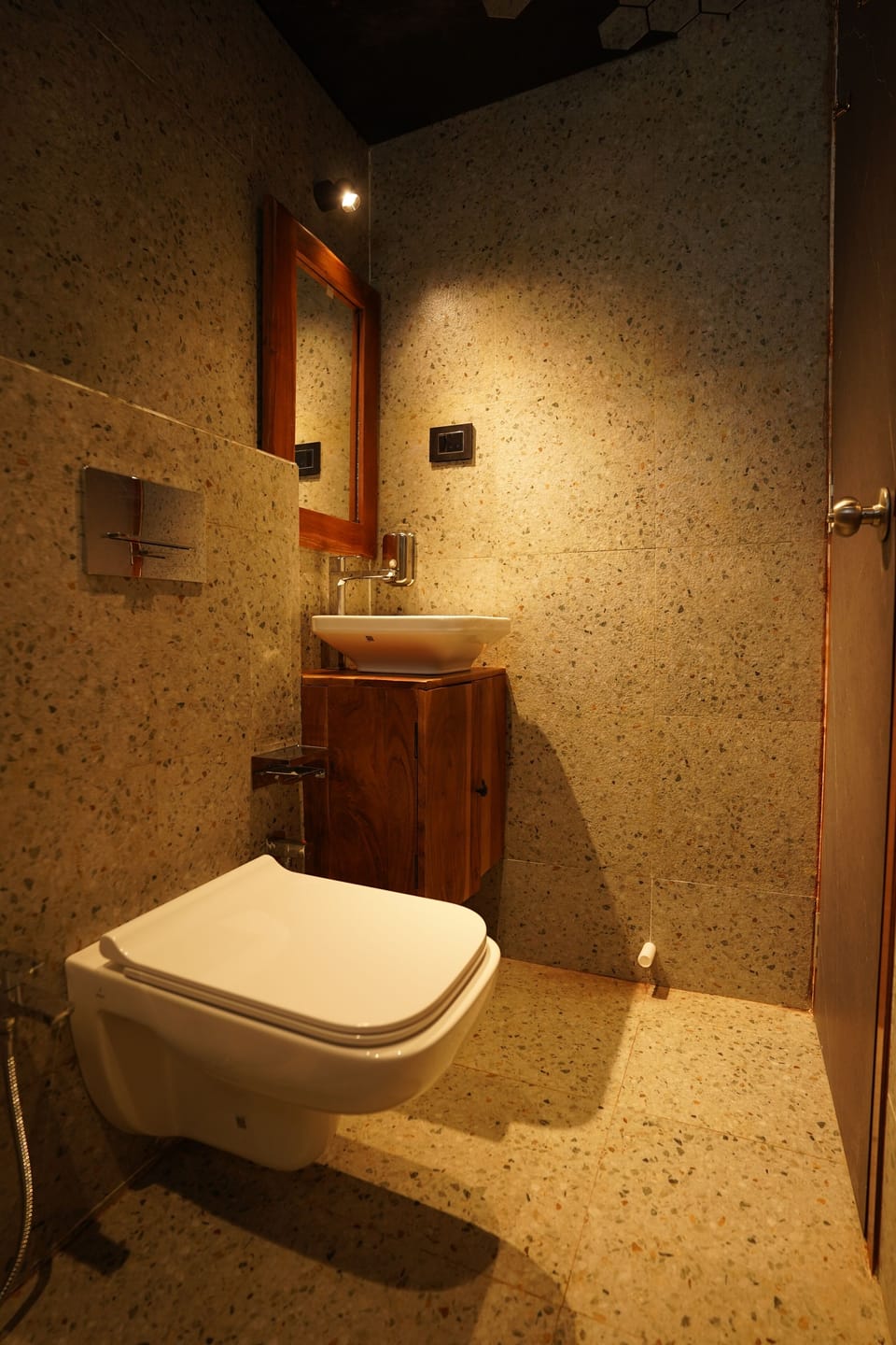 Shower, towels, soap, shampoo