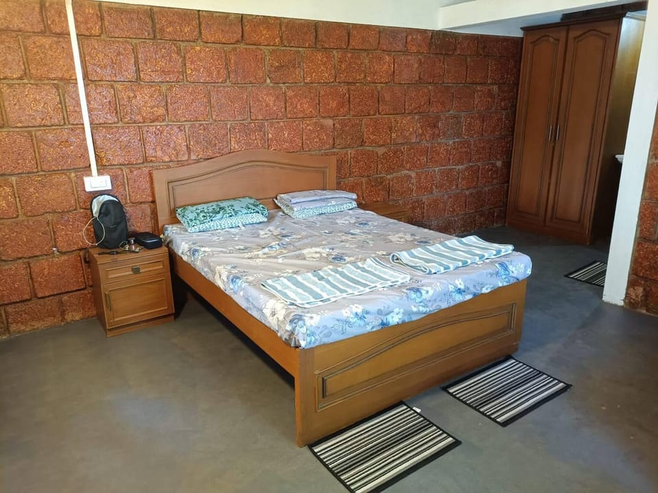 Room, 3 Bedrooms | 3 bedrooms