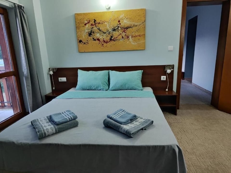 Standard Double Room, Balcony, Mountain View | Free WiFi