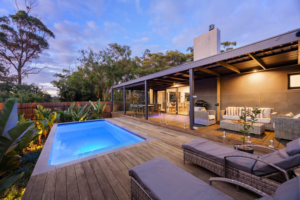 House | 5 bedrooms, high-speed internet