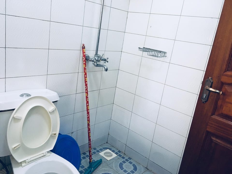 Economy Room, Balcony, Lake View | Bathroom | Shower, slippers, towels, soap