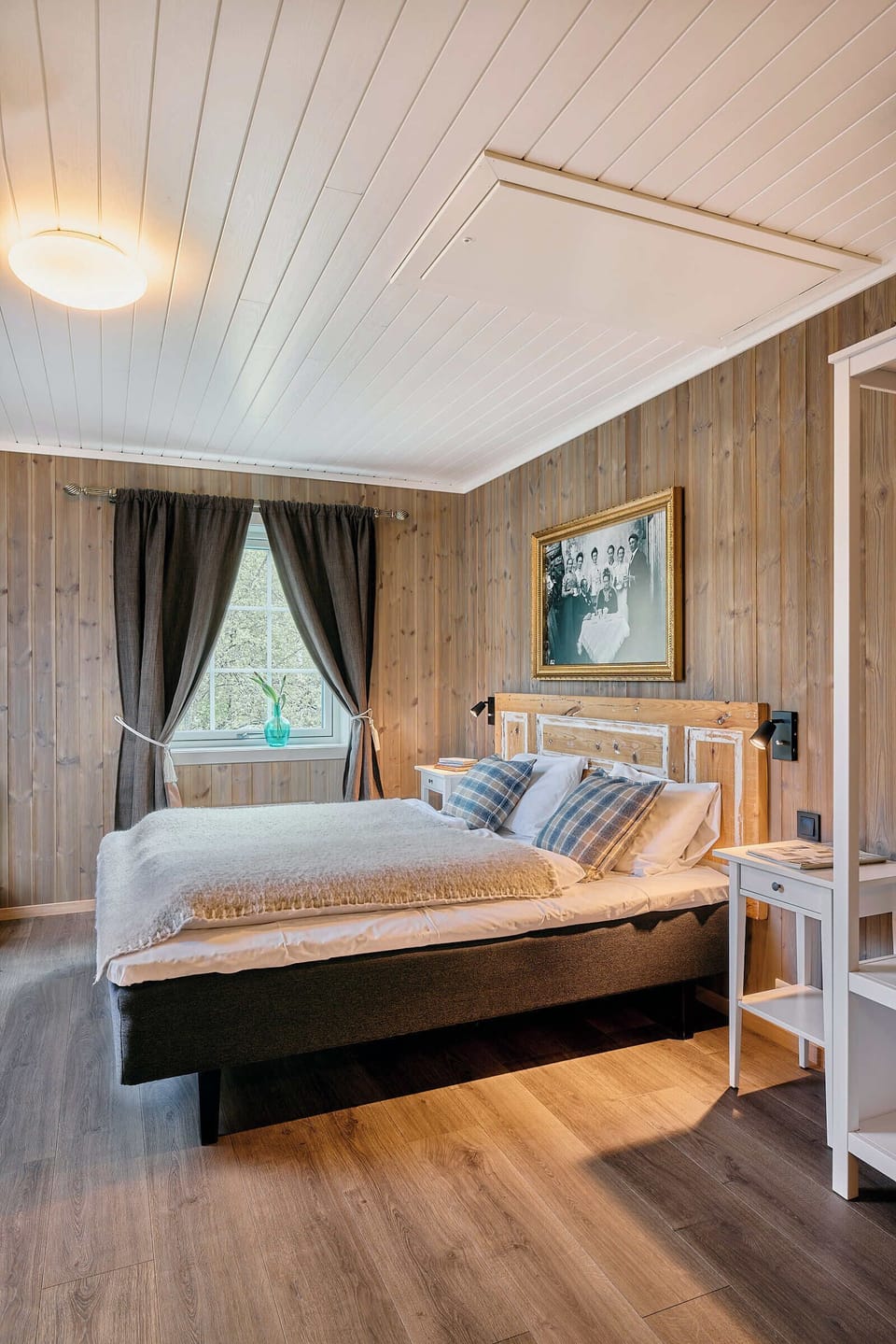 Deluxe Quadruple Room, Mountain View | Free WiFi