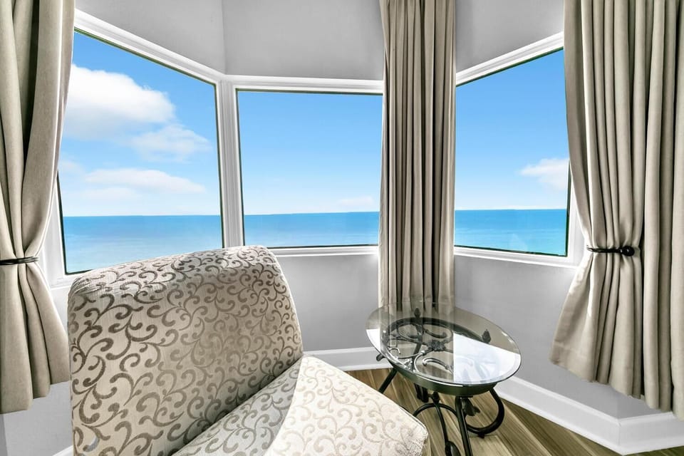 Condo, Multiple Beds (Tidewater 1902) | Interior