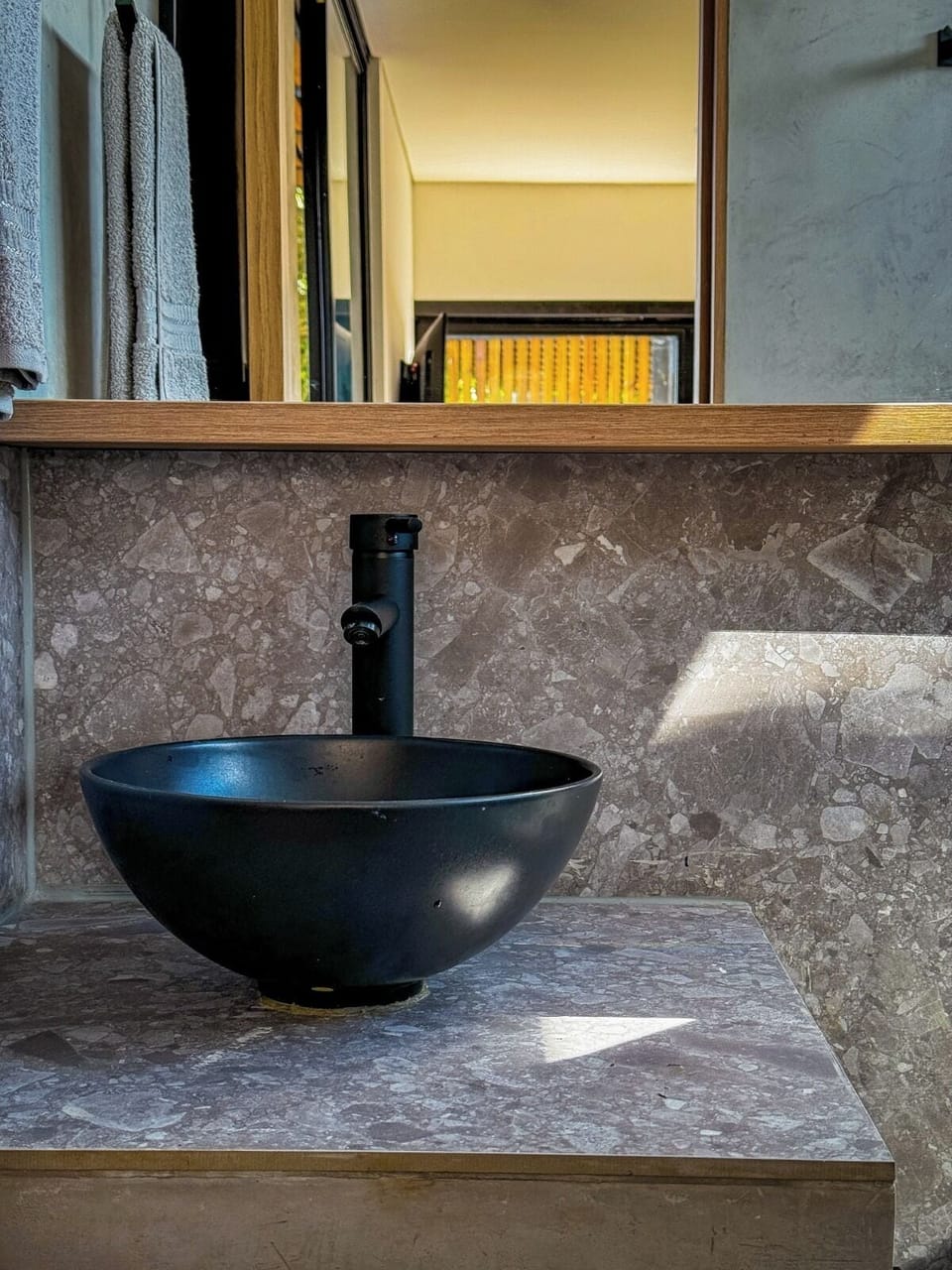 Deluxe Suite, Balcony, Lake View | Bathroom | Shower, towels, soap, toilet paper