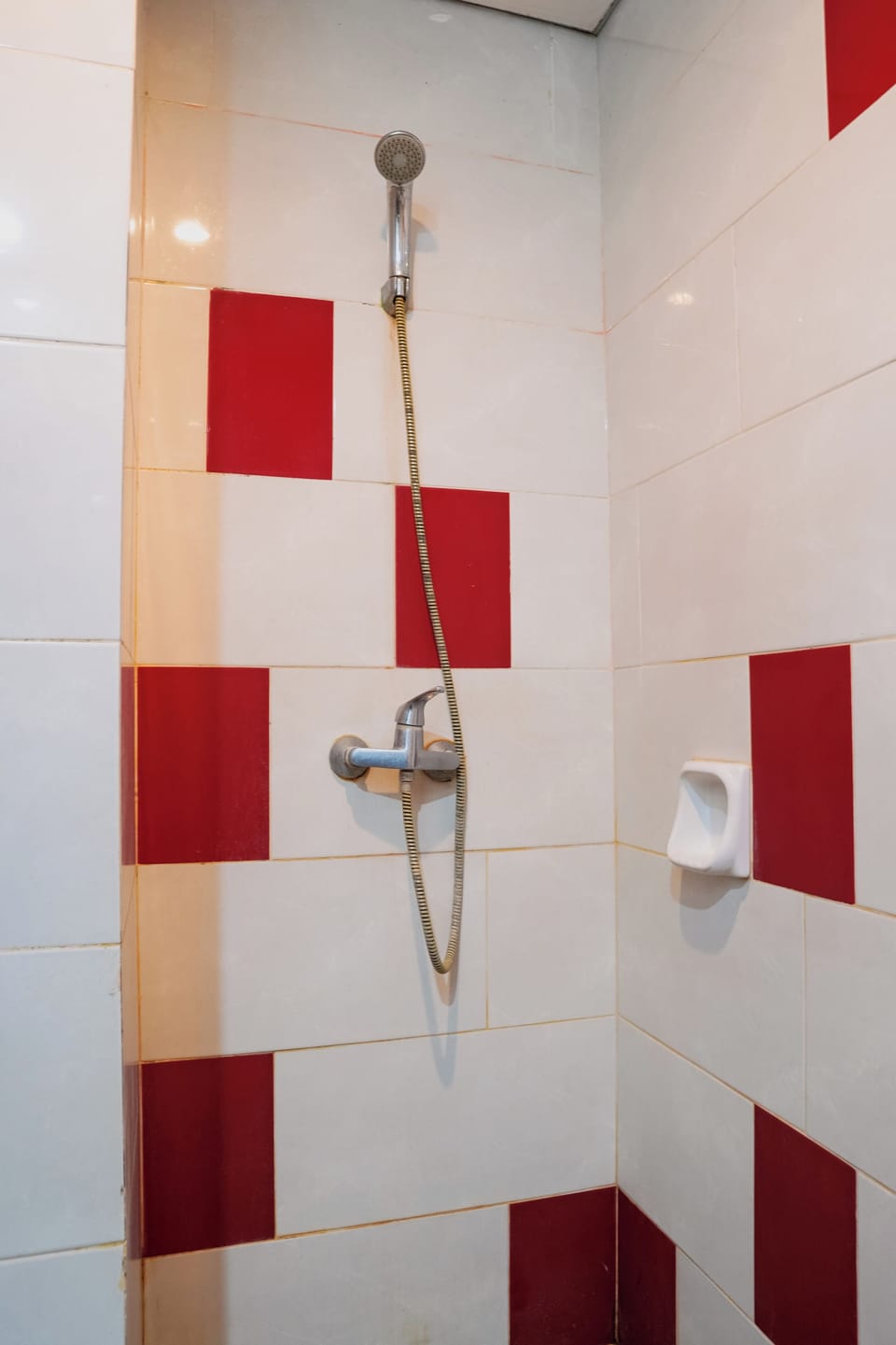 Shower, slippers, bidet, towels