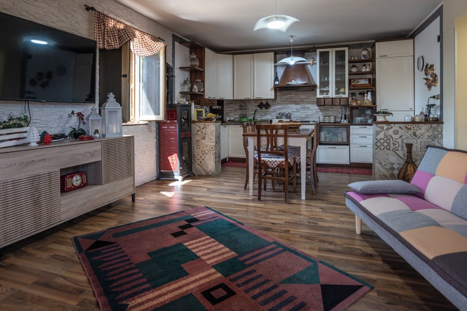 House, 2 Bedrooms, Private Pool | Private kitchen | Fridge, microwave, oven, stovetop