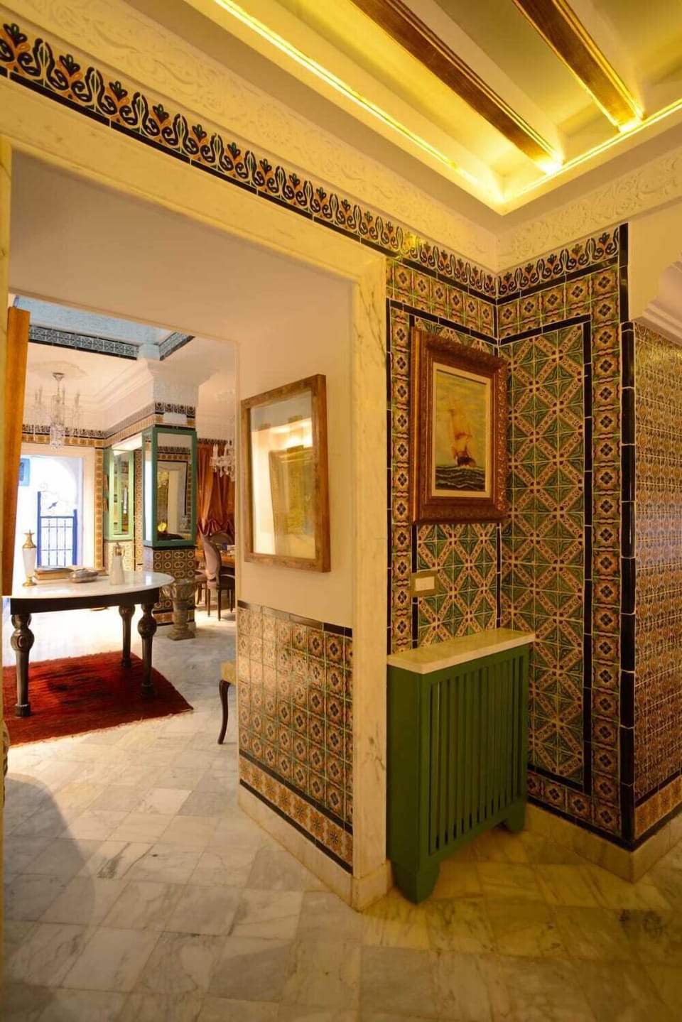 Deluxe House | Executive lounge
