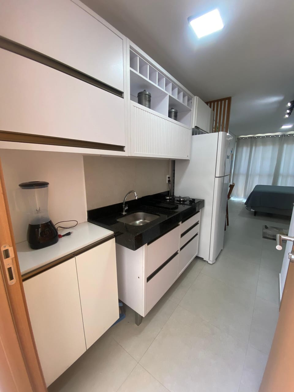 Superior Studio, Balcony | Private kitchen | Fridge, stovetop, cookware/dishes/utensils