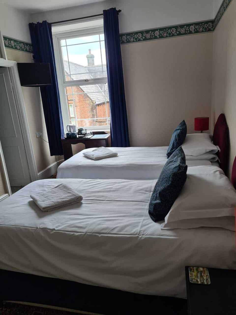 Double or Twin Room, Ensuite