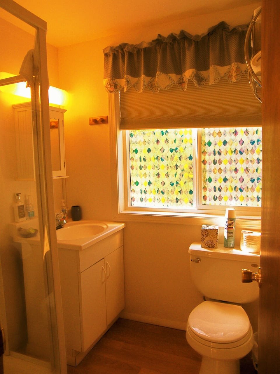 Family Room, 1 Bedroom, Refrigerator, Annex Building | Bathroom | Free toiletries, hair dryer, towels