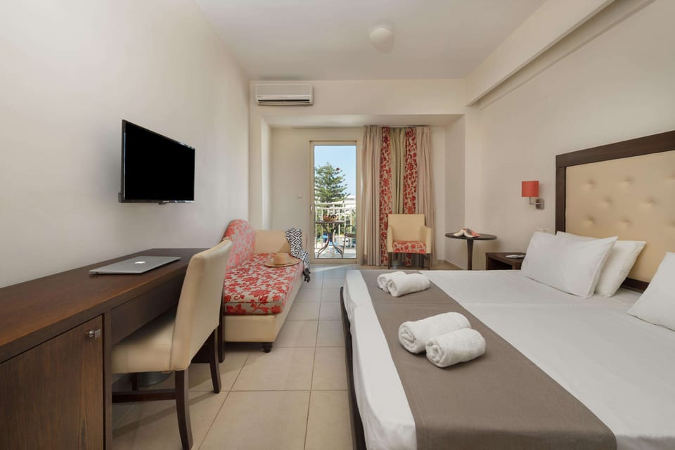 In-room safe, individually decorated, iron/ironing board, free WiFi