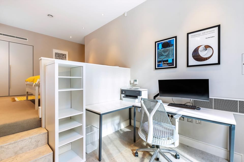 House | 4 bedrooms, free WiFi