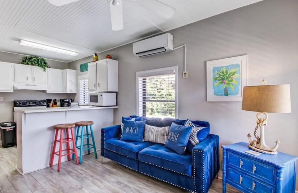 Comfort House | Living area | TV