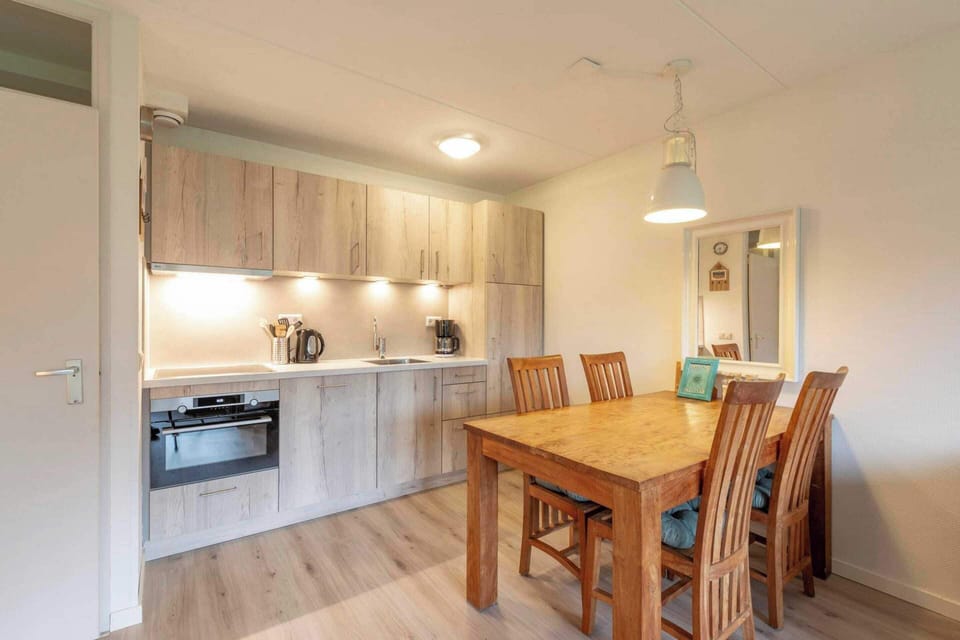 Apartment | Dining