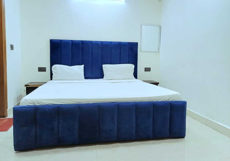 Deluxe Double Room | Free WiFi