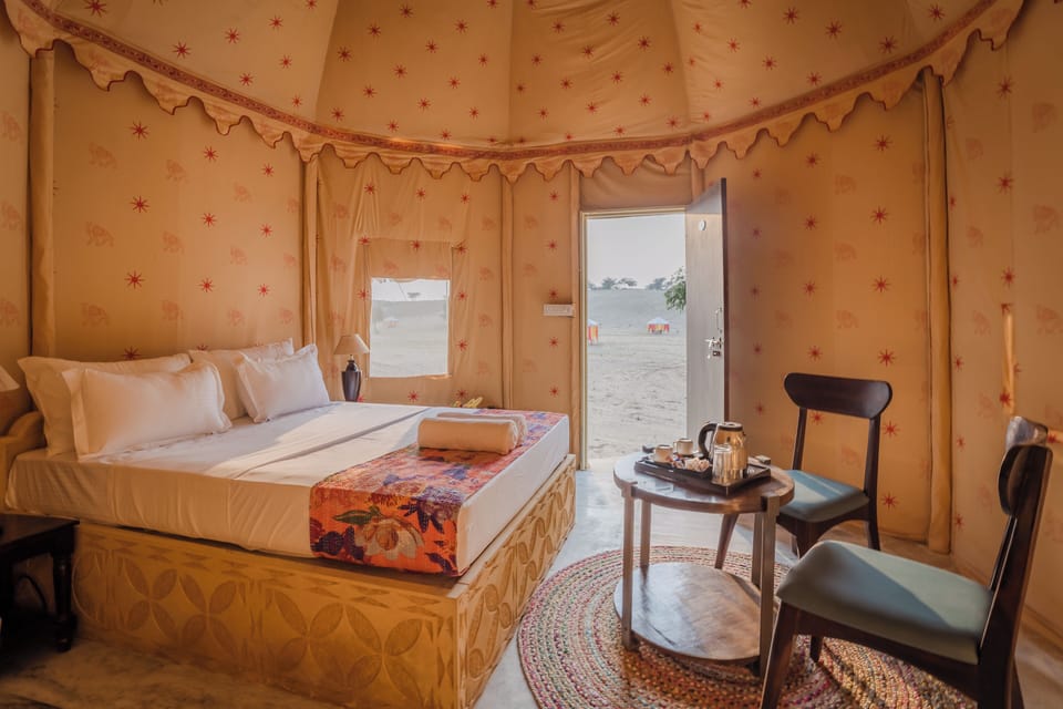 Luxury Tent, Desert View | Desk, laptop workspace, soundproofing, bed sheets