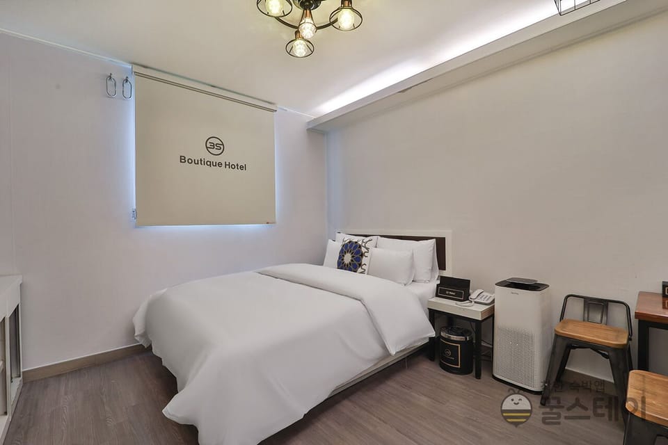Standard Room, City View | Free WiFi
