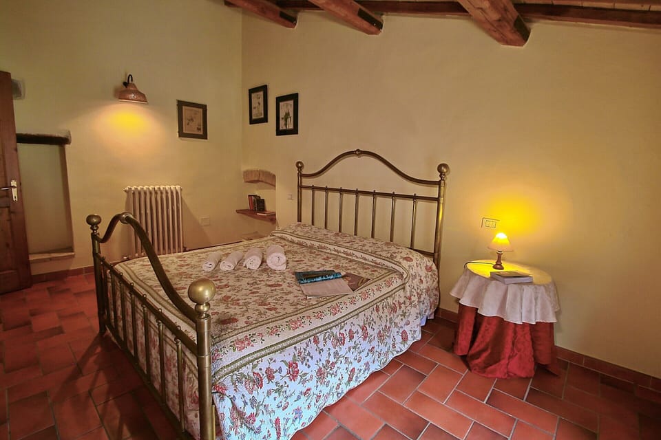 Comfort House, 3 Bedrooms | 10 bedrooms, individually furnished, bed sheets