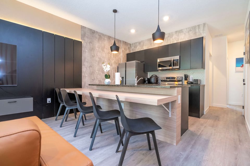 House | 3 bedrooms, desk, Internet