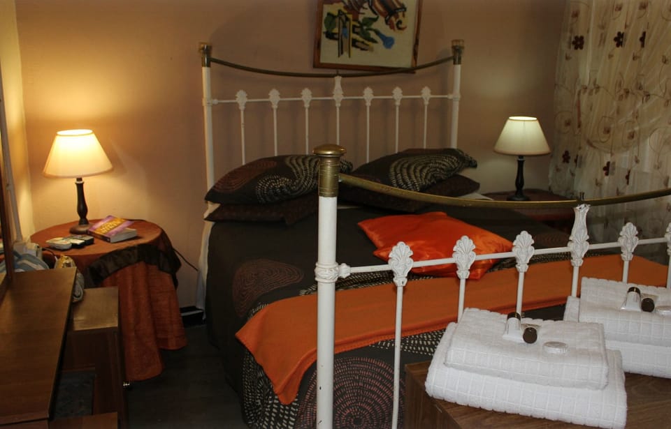 Business Chalet, 2 Bedrooms, Non Smoking | 1 bedroom, premium bedding, free cribs/infant beds, free WiFi
