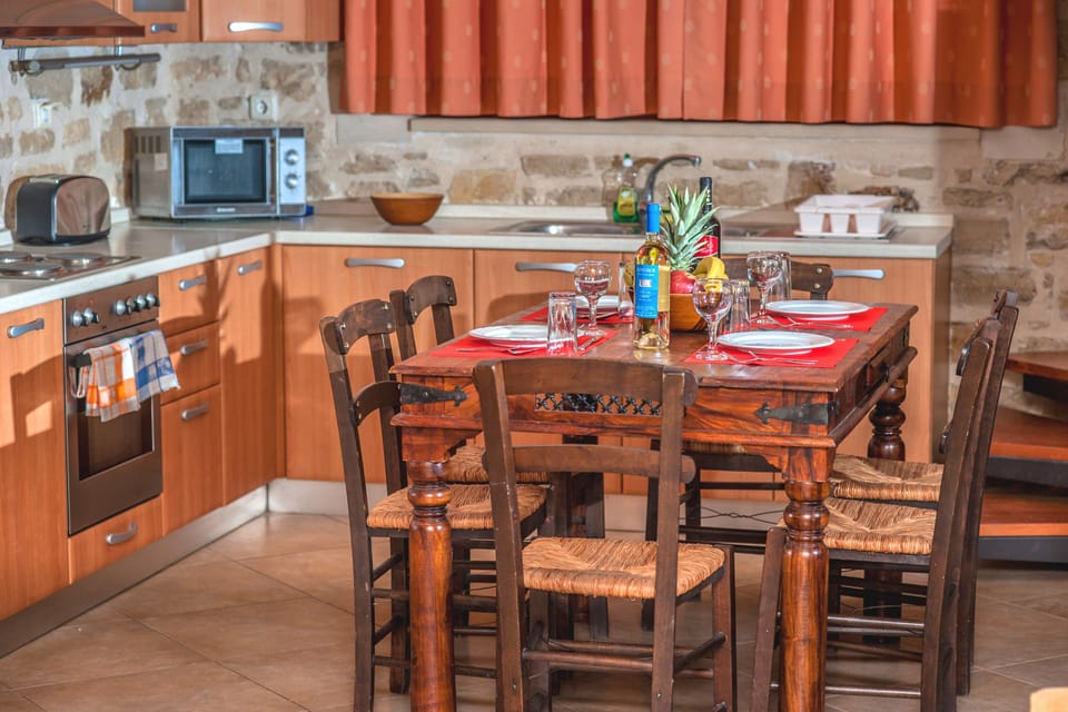 Deluxe Villa, 3 Bedrooms, Private Pool, Sea View | Private kitchen | Full-size fridge, microwave, oven, stovetop