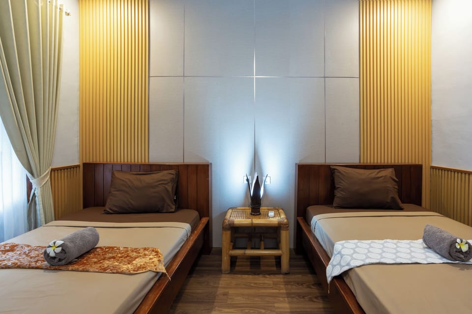 Superior Twin Room, Garden View | Soundproofing, WiFi (free), bed sheets