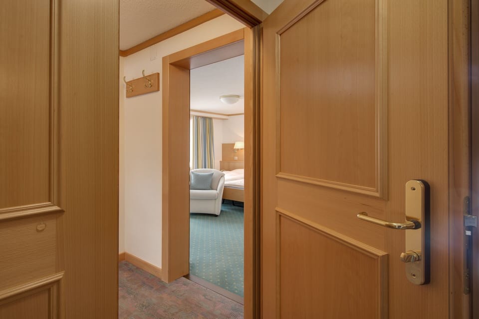 Minibar, in-room safe, desk, blackout drapes