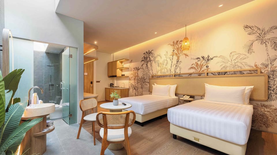 Solaris Villa | In-room safe, desk, laptop workspace, soundproofing