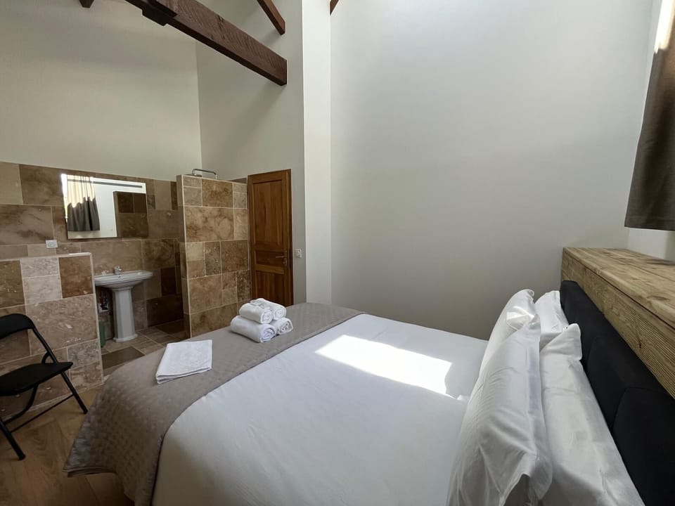 Soundproofing, iron/ironing board, free WiFi