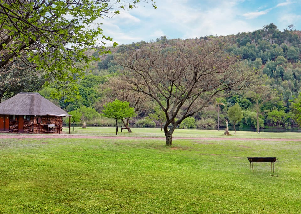 Campsite - powered | 1 bedroom, WiFi (free), bed sheets