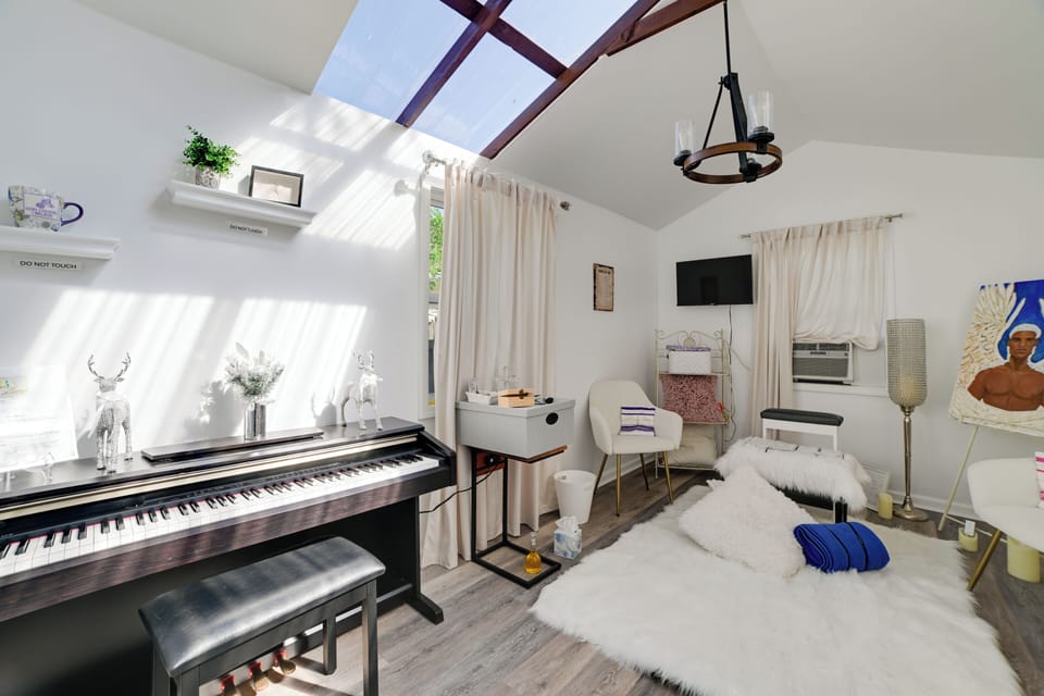 House (1 Bedroom) | Interior